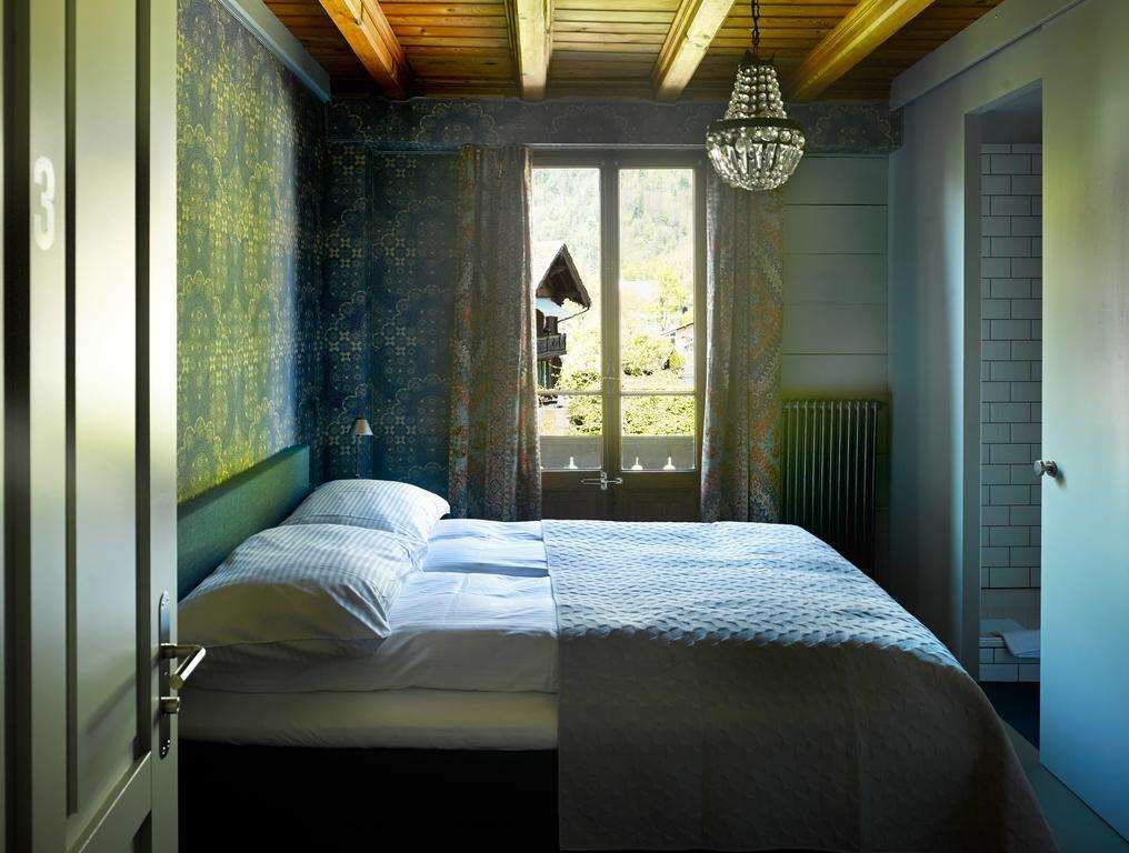 Boutique B&B Maison Bergdorf Interlaken Pokoj fotografie